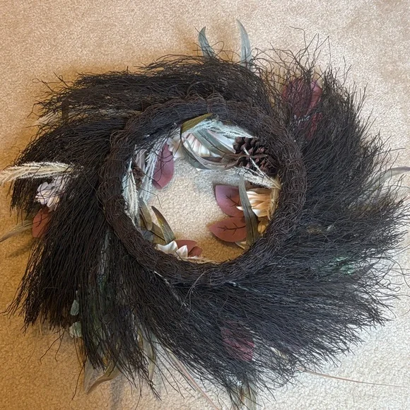 Neutral Ivory and Brown Floral Wreath - - Picture 10 of 11